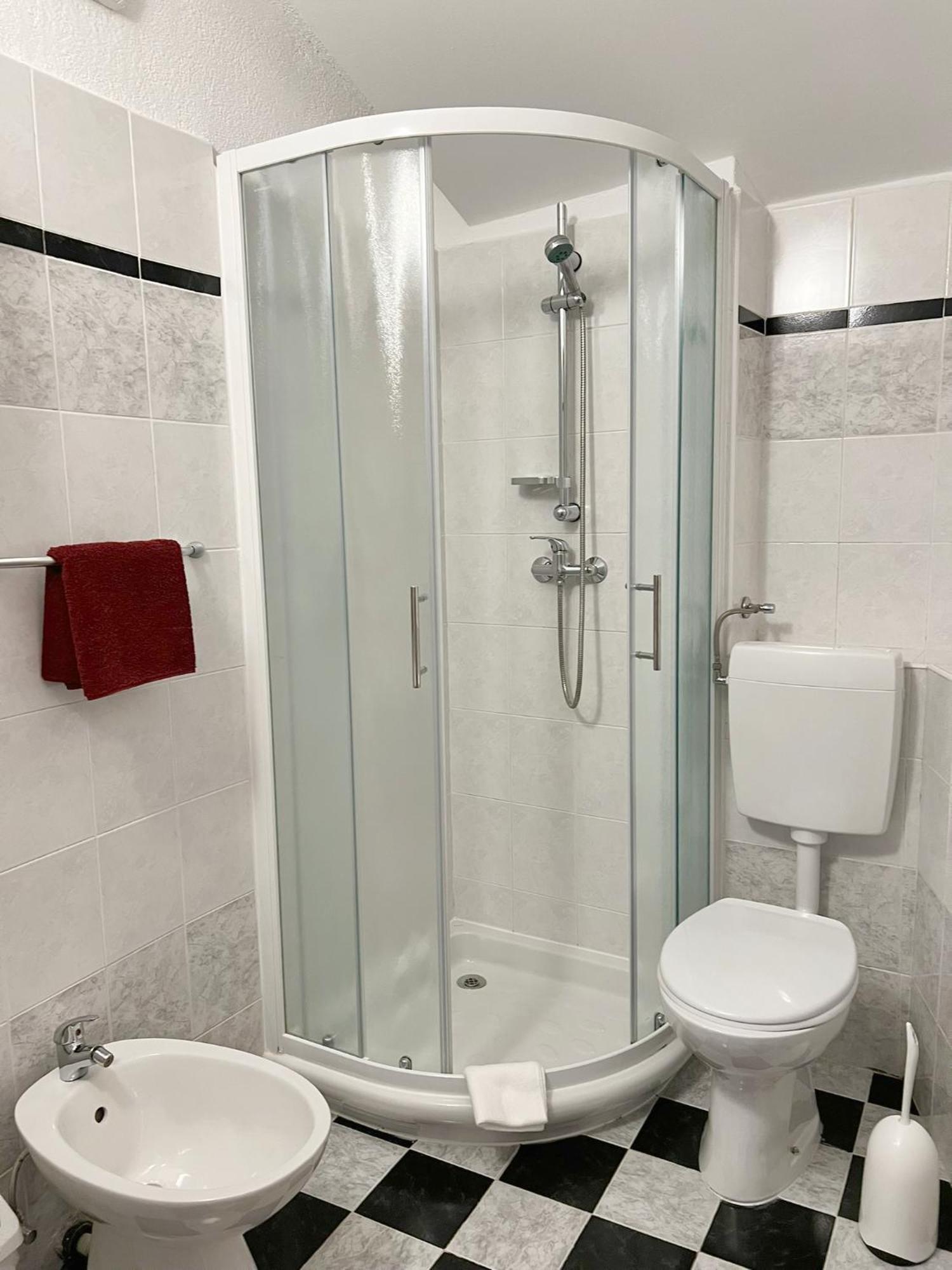 Apartments Ares Rovinj Ngoại thất bức ảnh