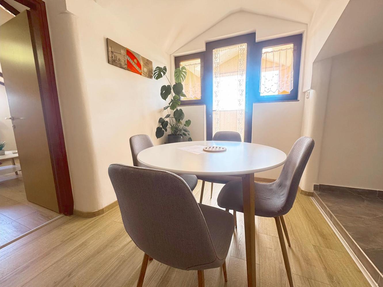 Apartments Ares Rovinj Ngoại thất bức ảnh