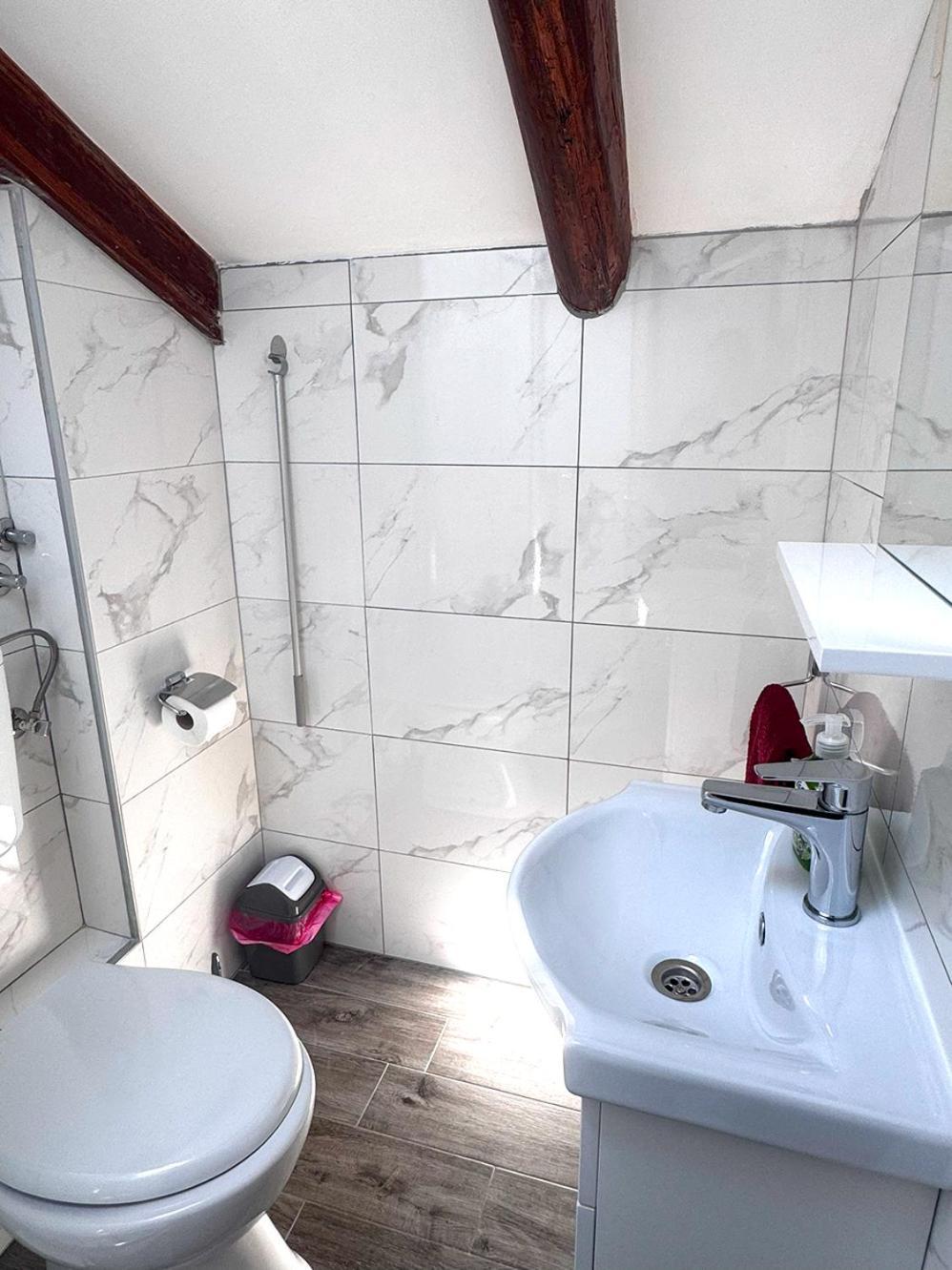 Apartments Ares Rovinj Ngoại thất bức ảnh
